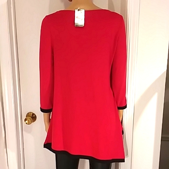 NWT Chelsea & Theodore Red and Black Horizontal Top. - Picture 8 of 10